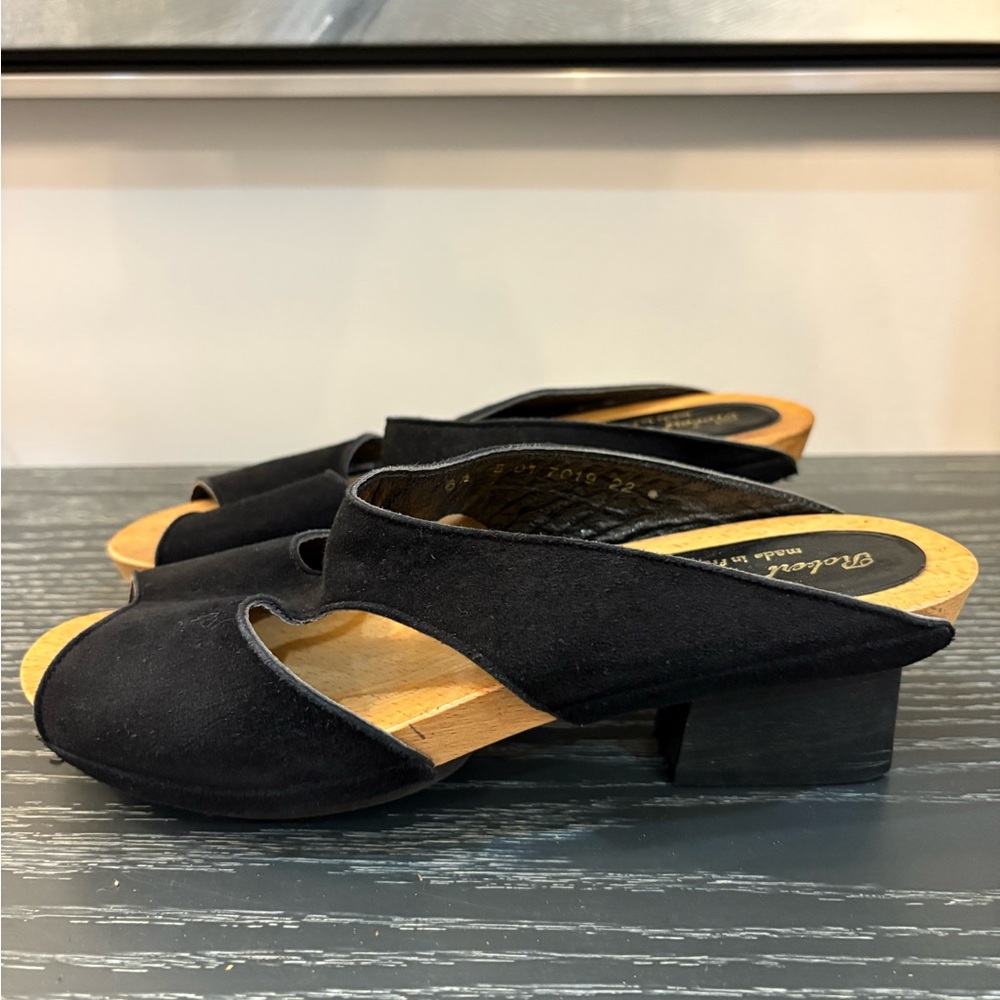 Robert Clergerie Black Suede Women's Shoes